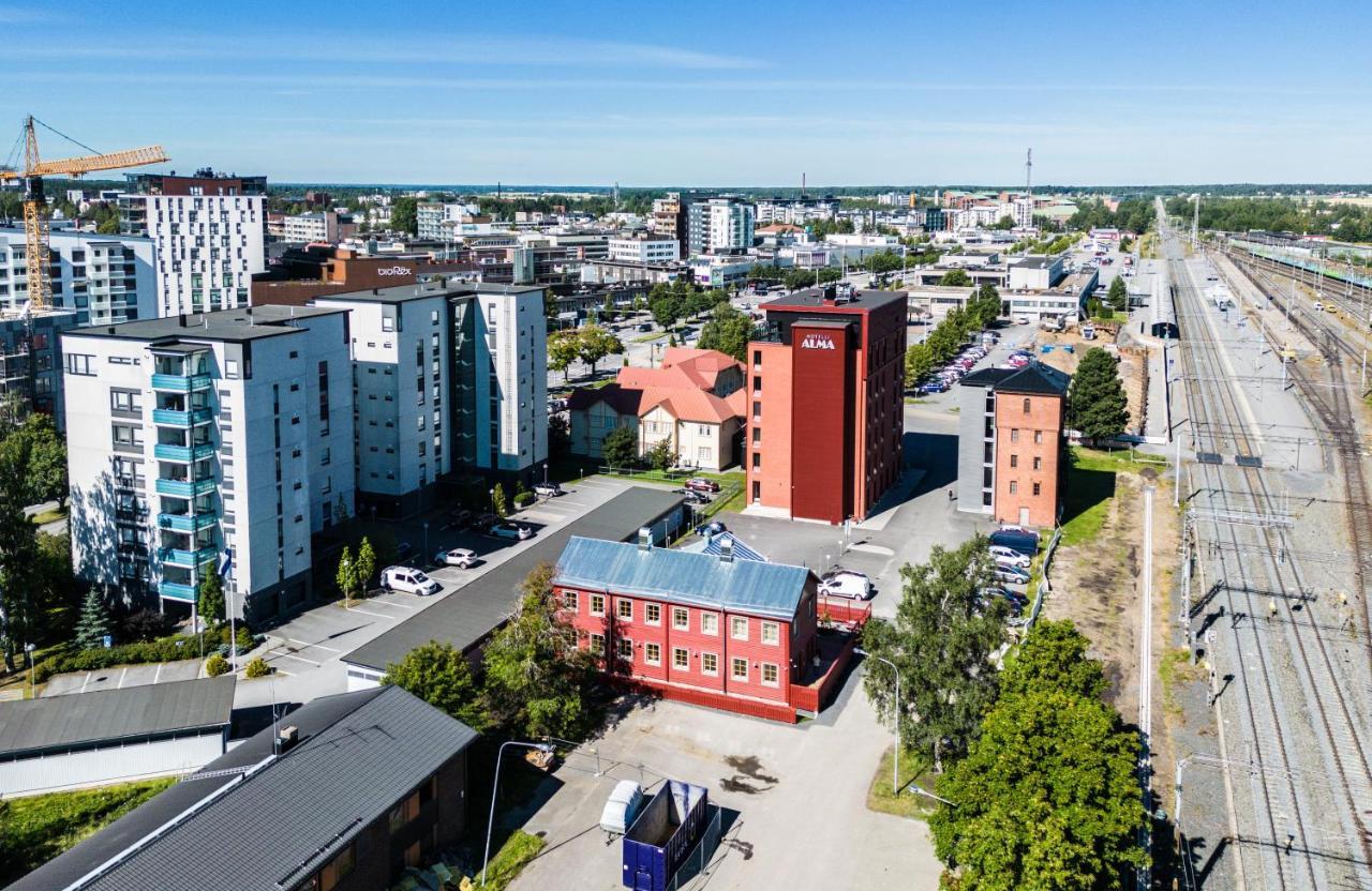 Hotelli-Ravintola Alma Seinajoki Bagian luar foto