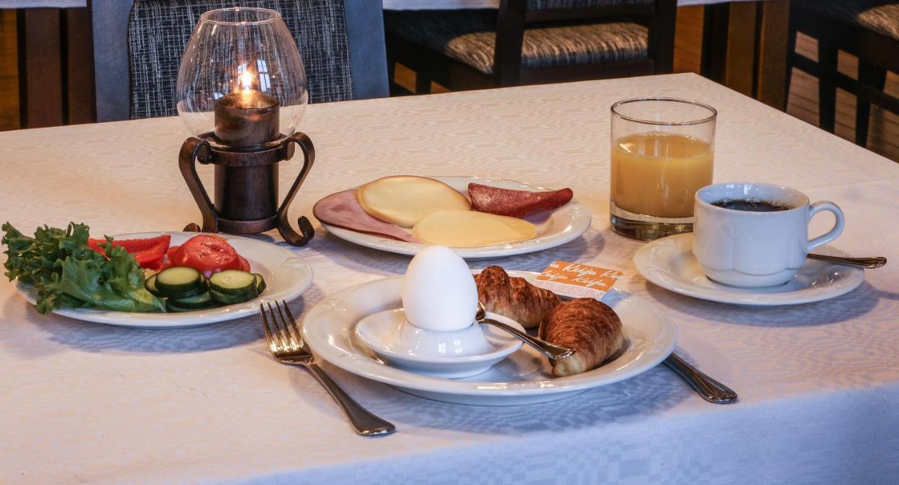Hotelli-Ravintola Alma Seinajoki Bagian luar foto
